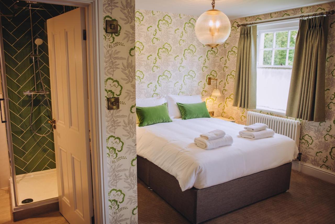The Drummond At Albury Guildford Eksteriør bilde