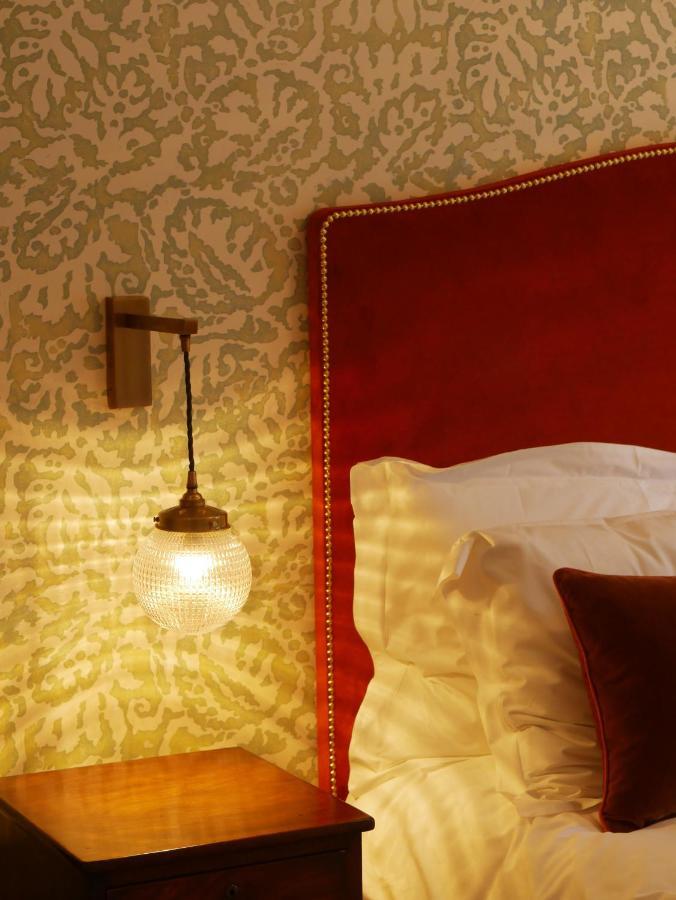 The Drummond At Albury Guildford Eksteriør bilde