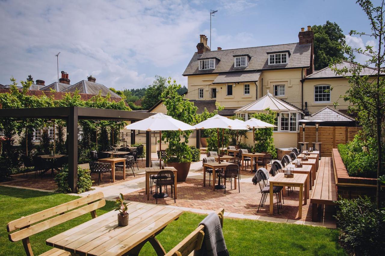 The Drummond At Albury Guildford Eksteriør bilde