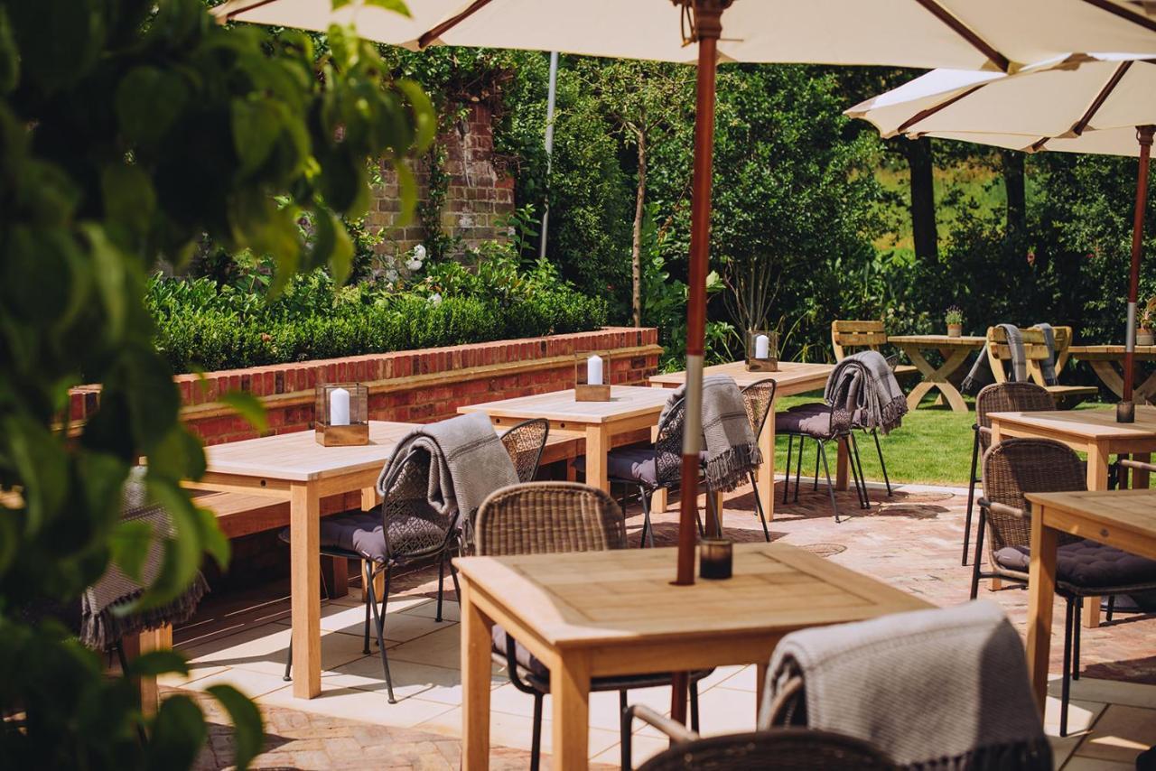 The Drummond At Albury Guildford Eksteriør bilde